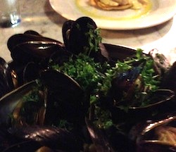 Greenwood and Brown, Cardiff, kilo of mussels